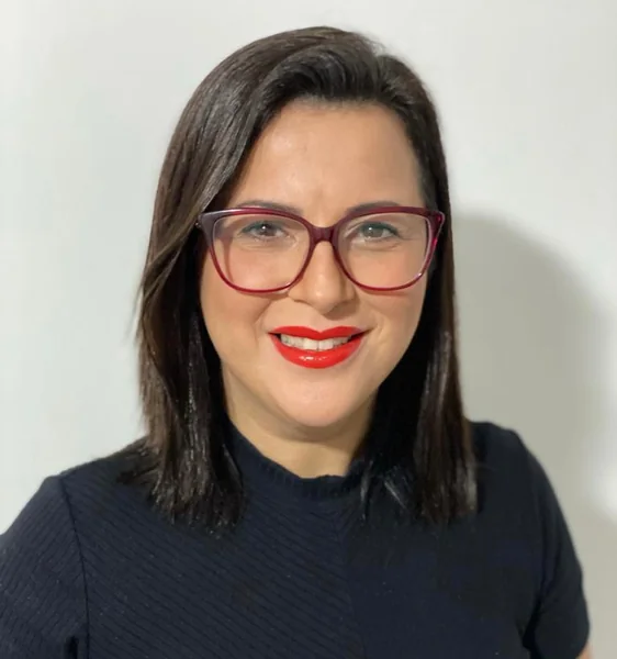 Fernanda Esteves Paes
