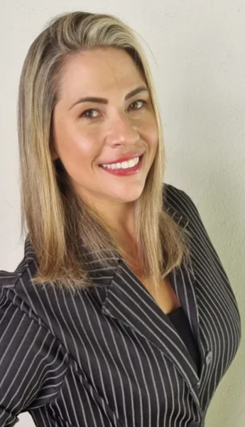 Fernanda Larcher Moraes