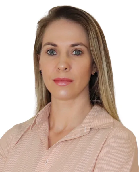 Flávia Perussi Pereira Sibinelli