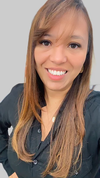 Nadia Almeida de Souza